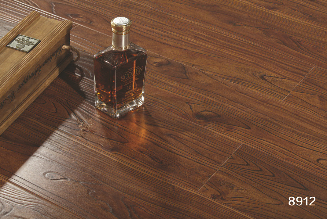 2016新款高档大亚强化复合木地板金刚柚木个性环保地板工厂直供