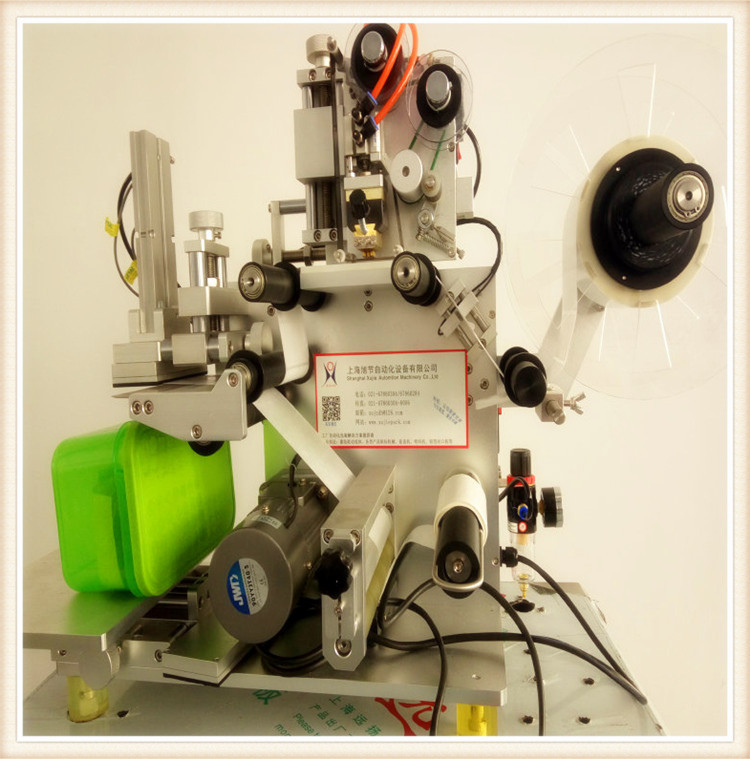 餐盒手持半自动不干胶贴标机械 矿泉水平面贴双面胶设备