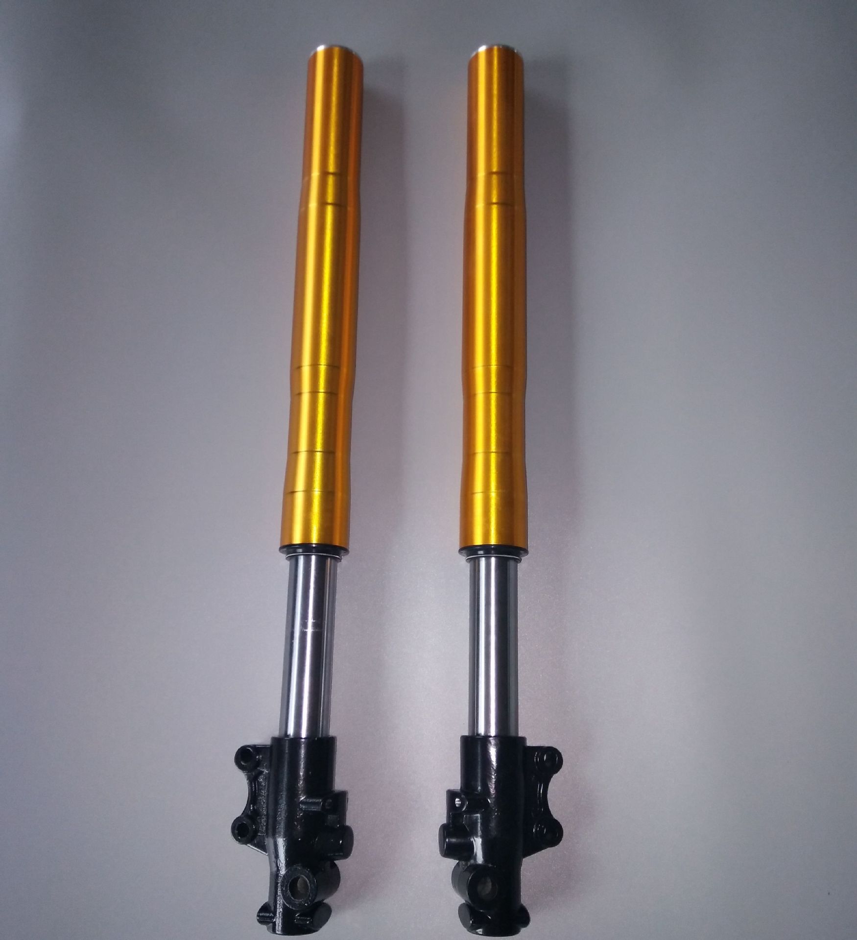 摩托车倒置减震器跑车摩托车倒置减震器摩托车改装前减震器越野摩