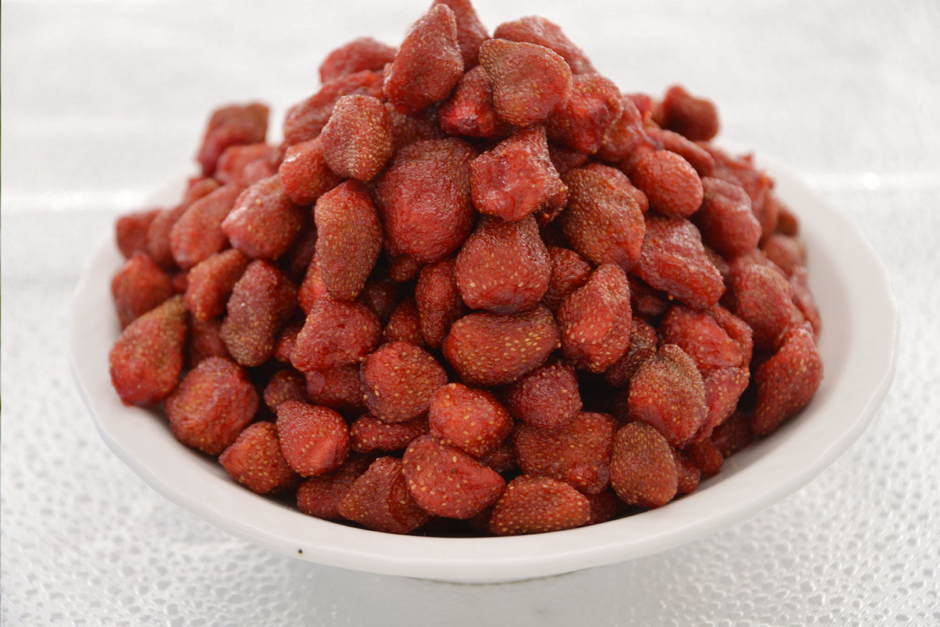 特价散装草莓干超好吃果干特价零食休闲零食批发