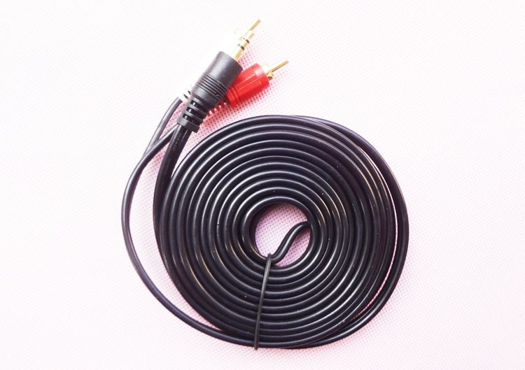 5米音频线1分为2 袋装 一分二莲花音频