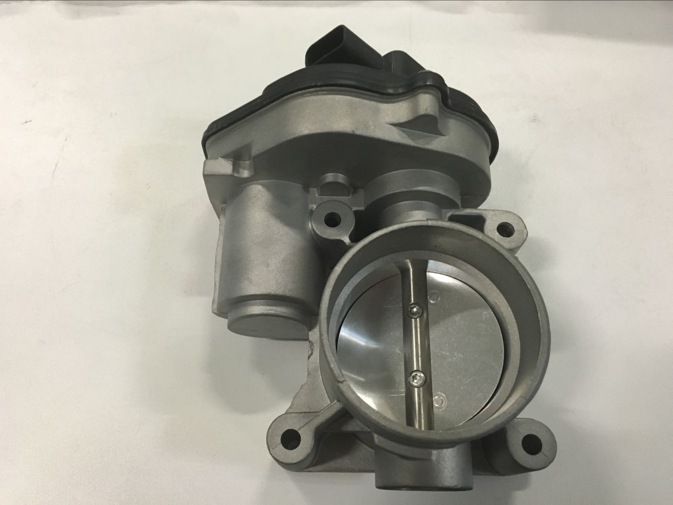 双11一口价 汽车节气阀样品 福特/马自达 1537636 /4m5gfa