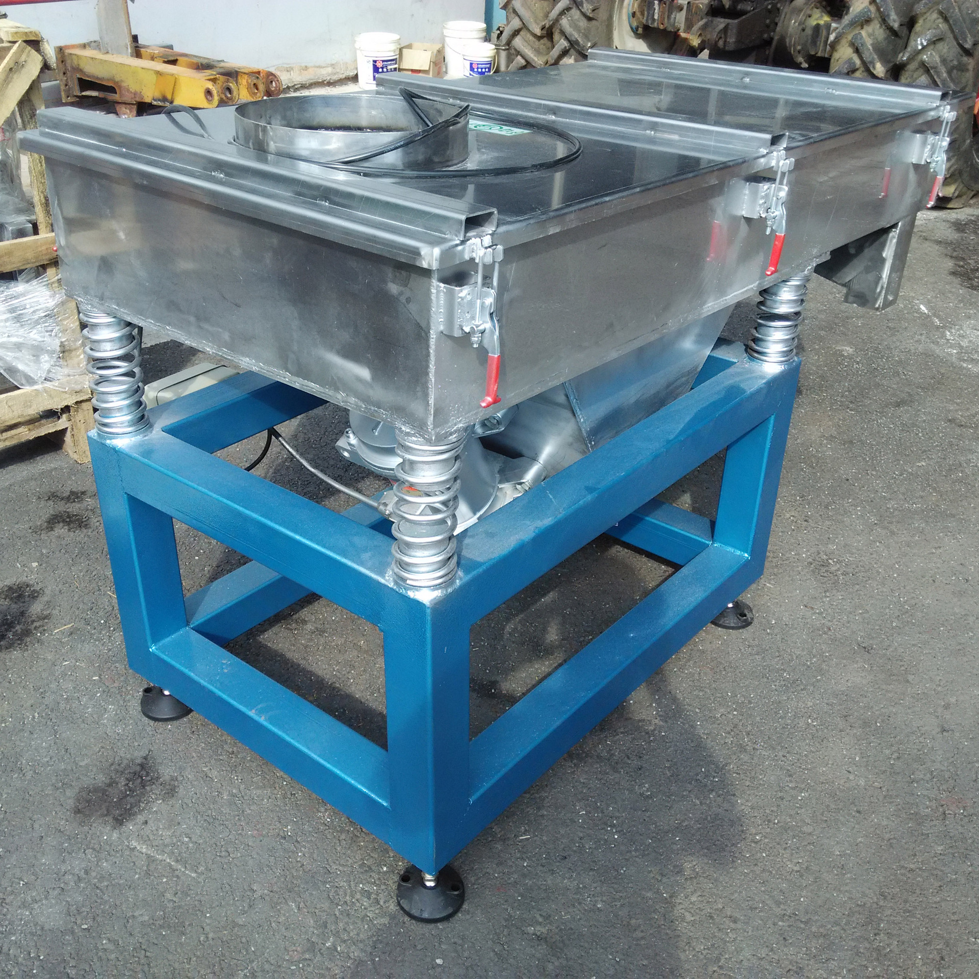 供应直线振动筛 工业用筛选机 非标定制 东莞筛粉设备