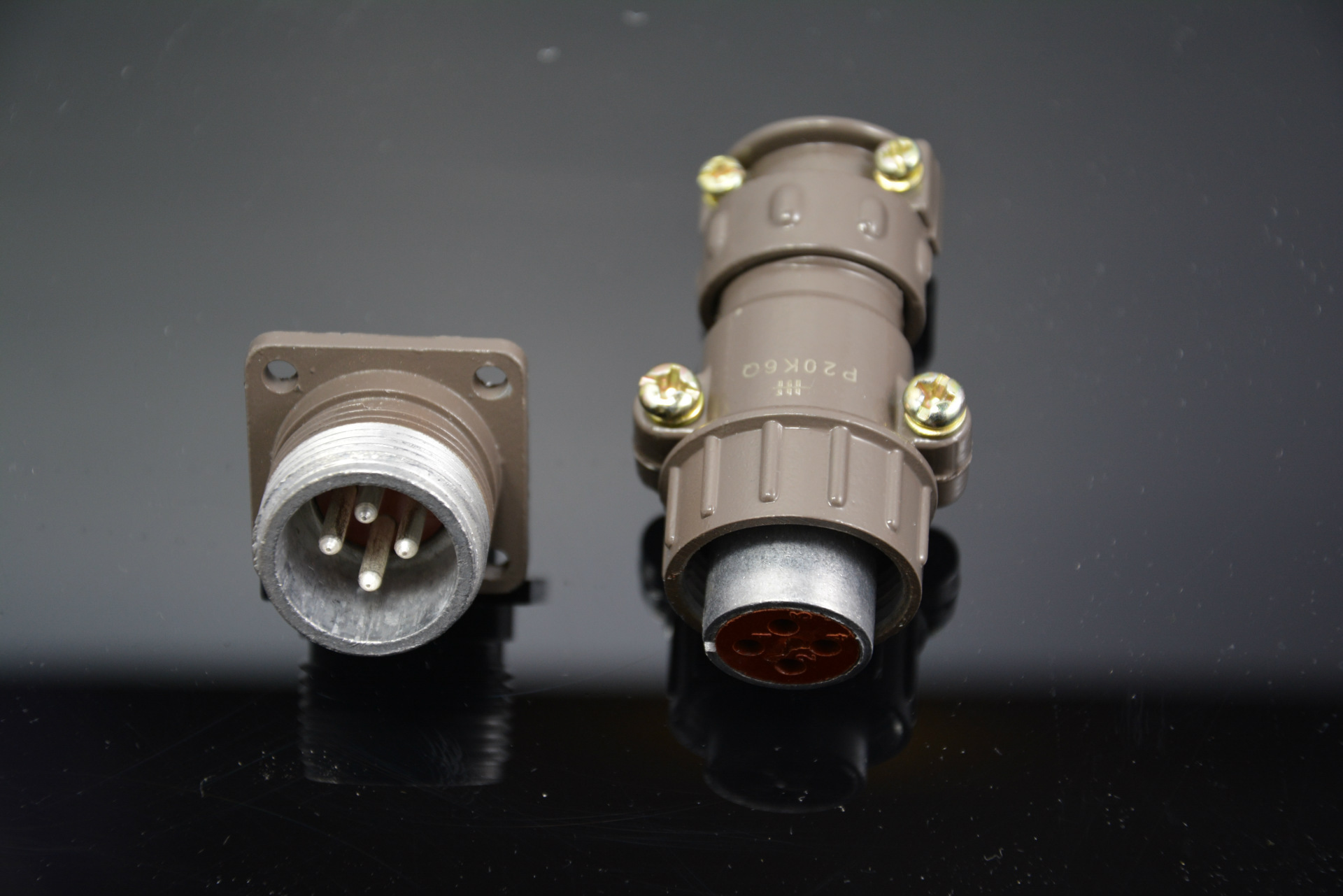 p20k6q四芯航空插头 华峰传感器连接器 欧标工业插头现货供应