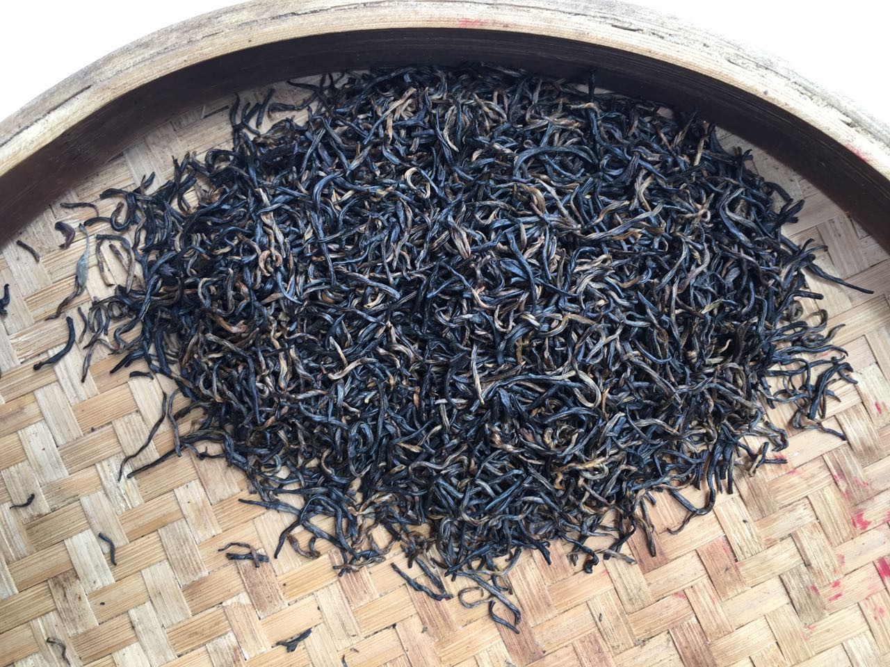 福建武夷山闽红圆香金骏眉红茶 浓香型红茶散装茶叶厂家批发