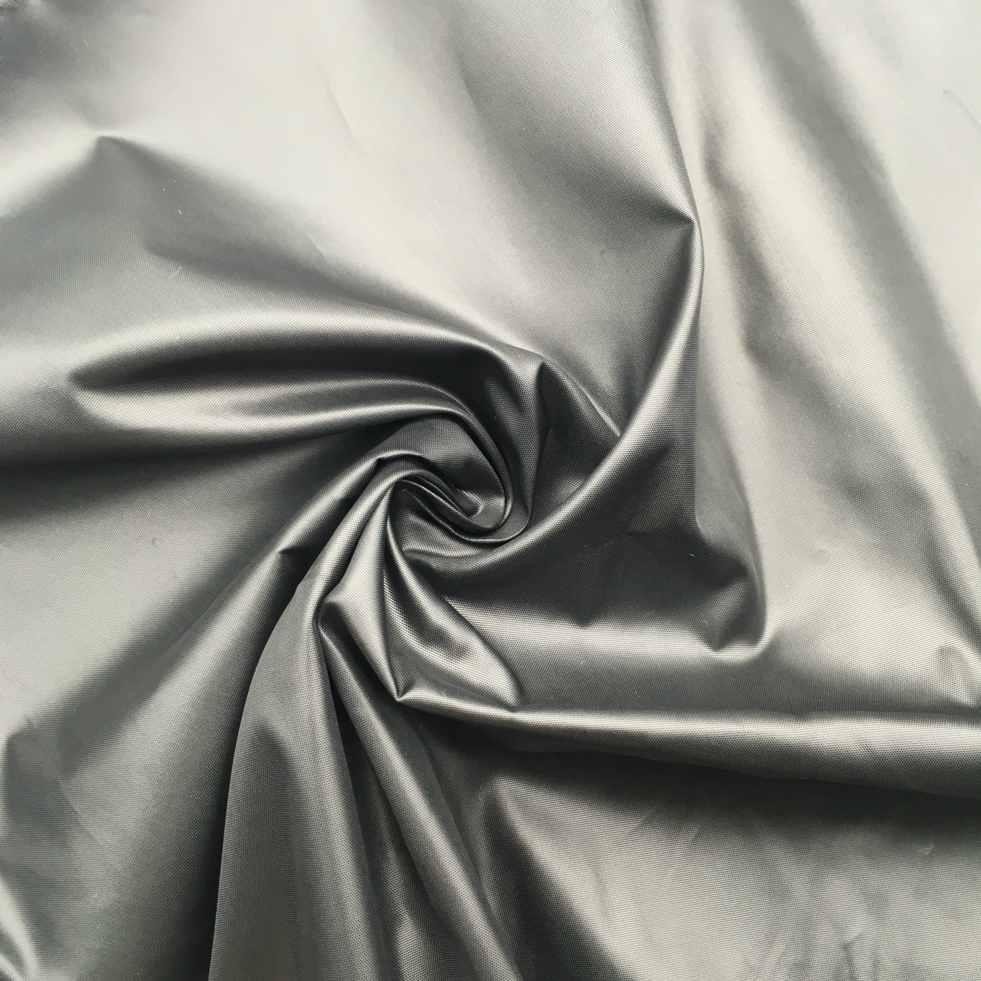 厂家直销320t胆布 羽绒服/棉服 防跑绒内胆 现货供应 涤塔夫面料