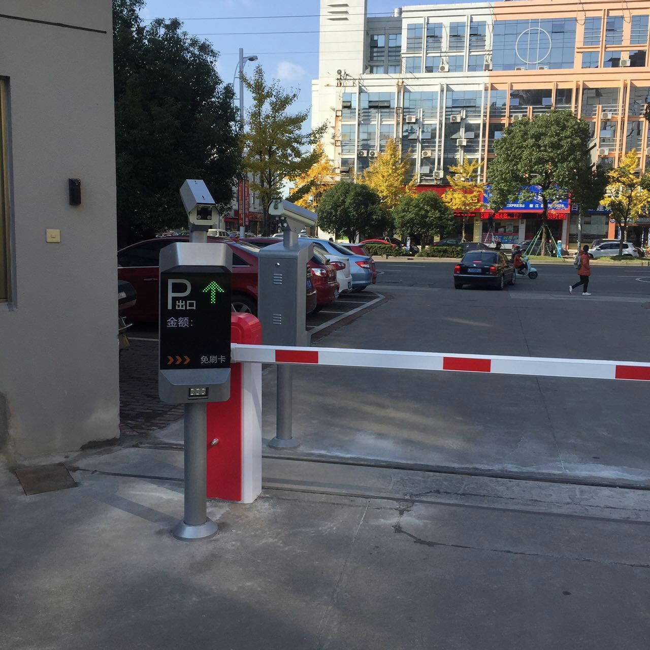 停车场车辆收费系统防砸道闸厂家供应适用于小区工厂停车场