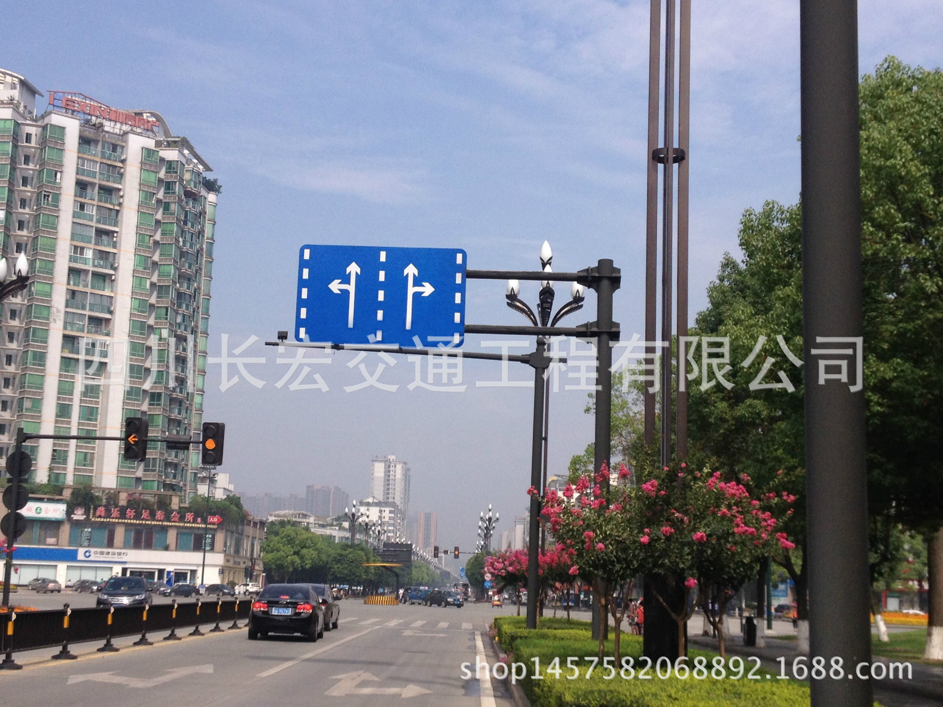 停车场指示交通指路路名牌标识标交通安全设施牌车道指示牌定制