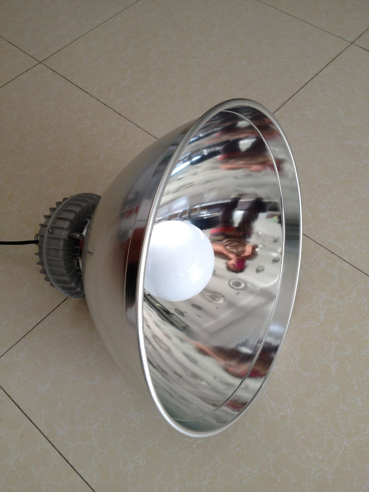 供应一体式高频无极灯工厂灯