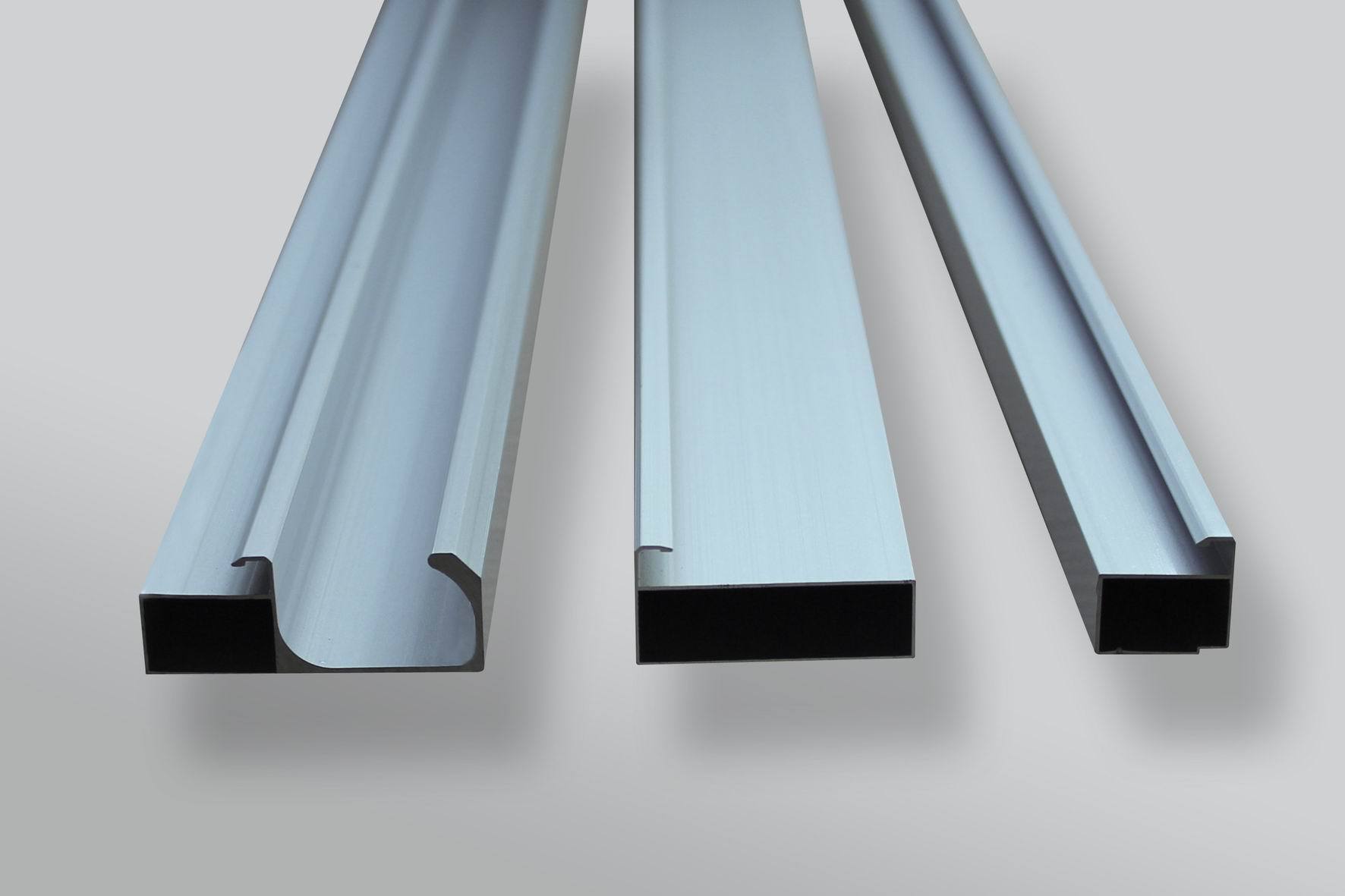 我公司长期供应中空玻璃铝隔条,中空铝条,可加工定做