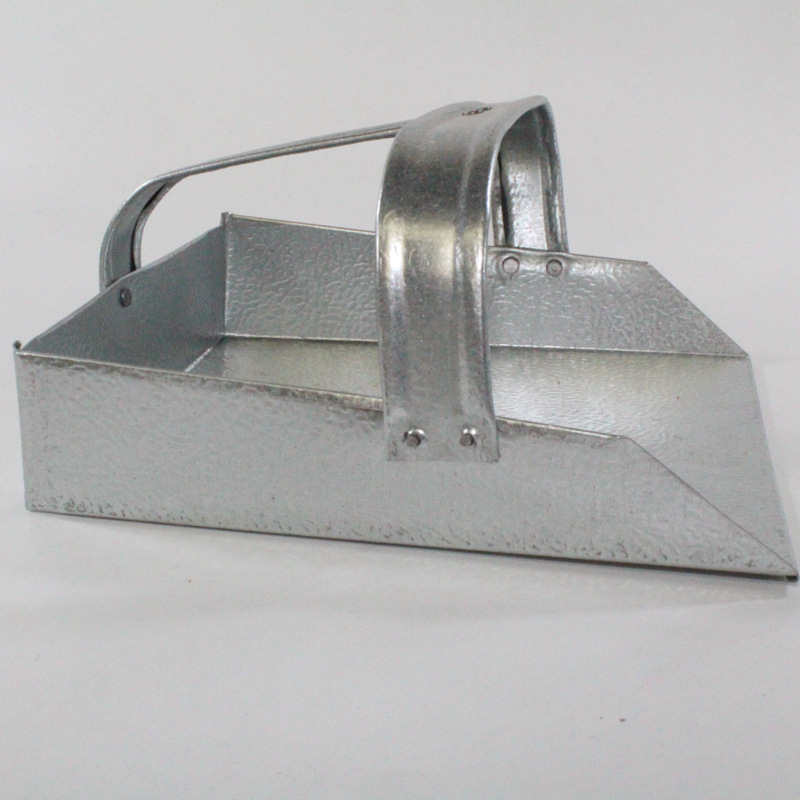 厂家直销2元铁扒斗 灰斗 垃圾铲 多用铲簸箕 两元店货源批发临沂