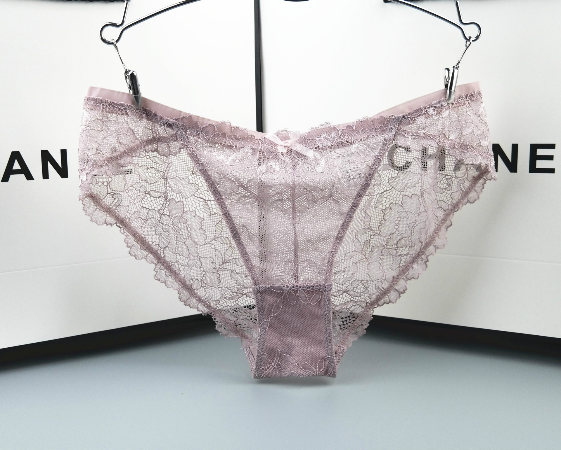 女式三角内裤 欧美女士蕾丝内裤新款提臀美体透气 三角内裤批发 款式