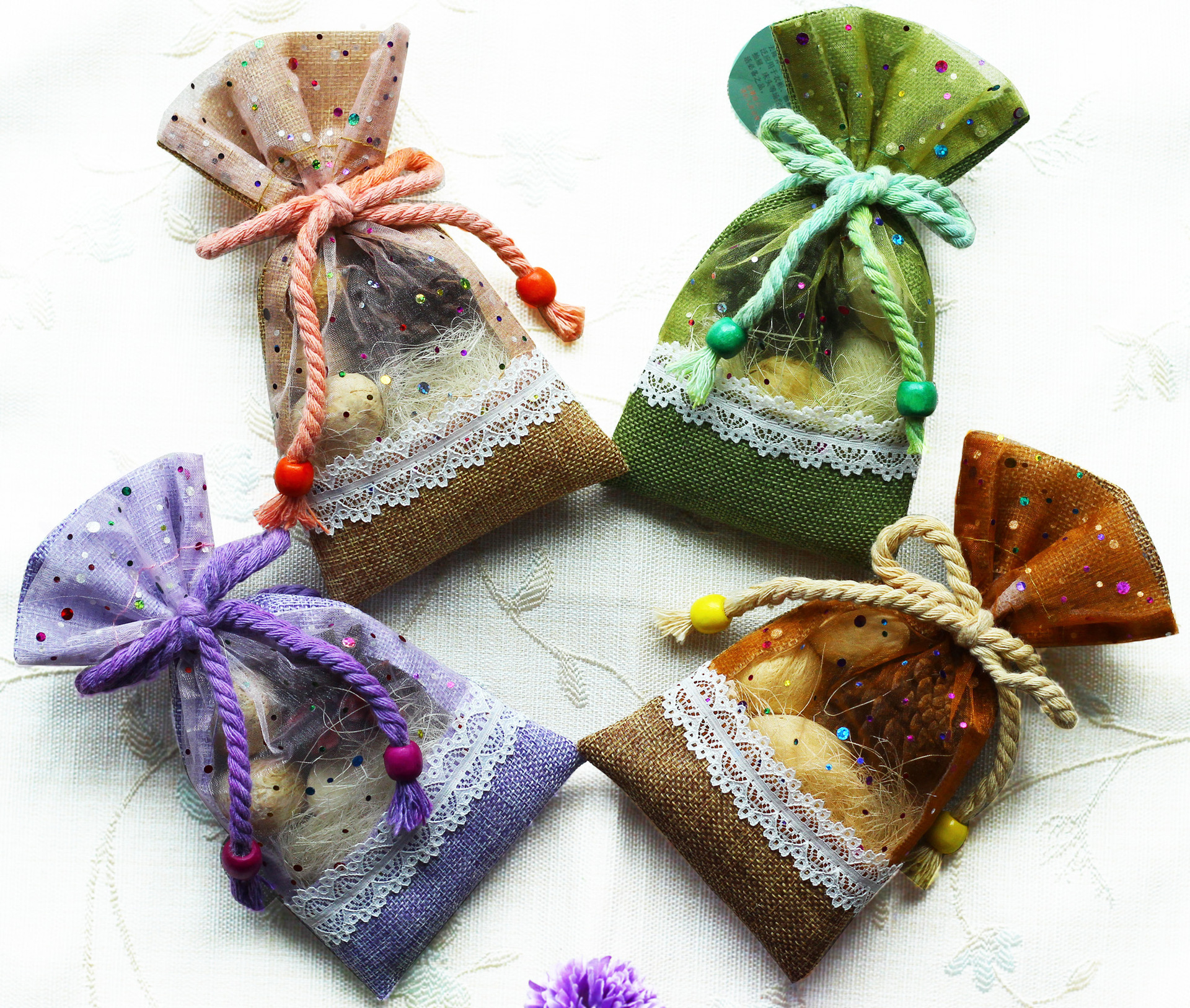 芙珞雅/floria 木芒果防霉防蛀香包香袋 车用香熏袋香囊 bf009