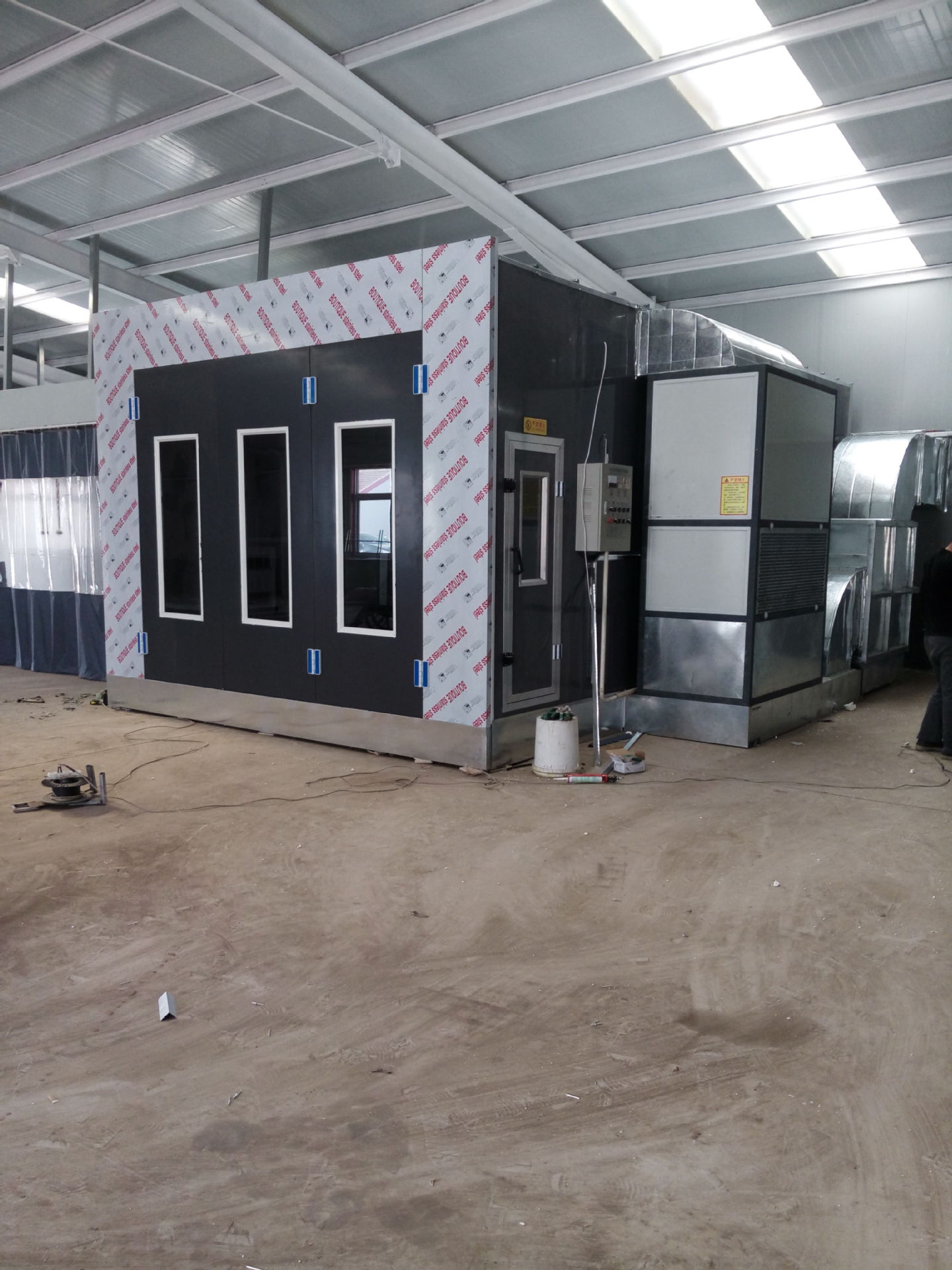 直销烤漆房 汽车烤漆房 汽车烤房 家具喷烤漆房高温房 标准烤漆房