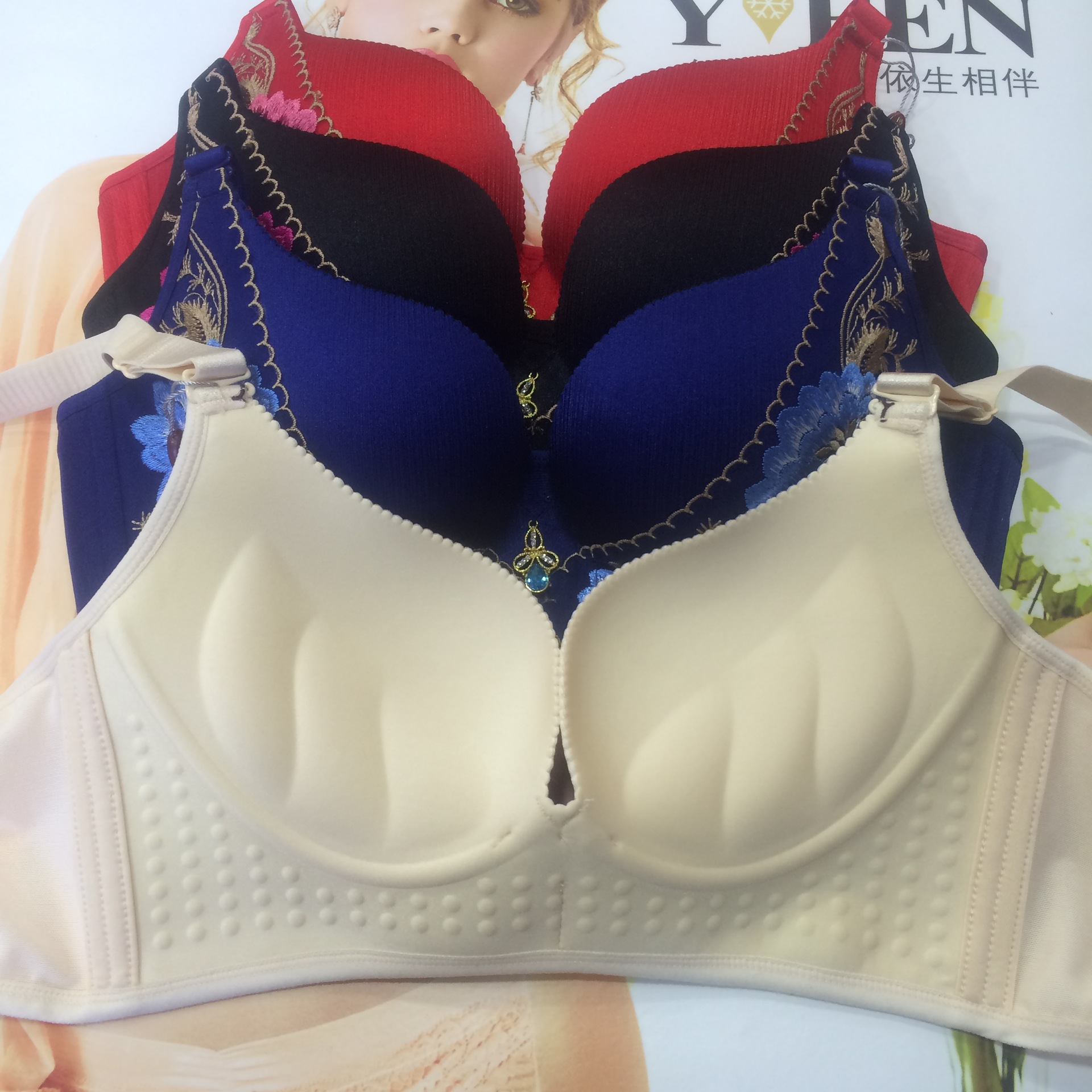 金冠夫人无钢圈b杯性感小胸内衣胸罩收副乳深v超聚拢调整型文胸