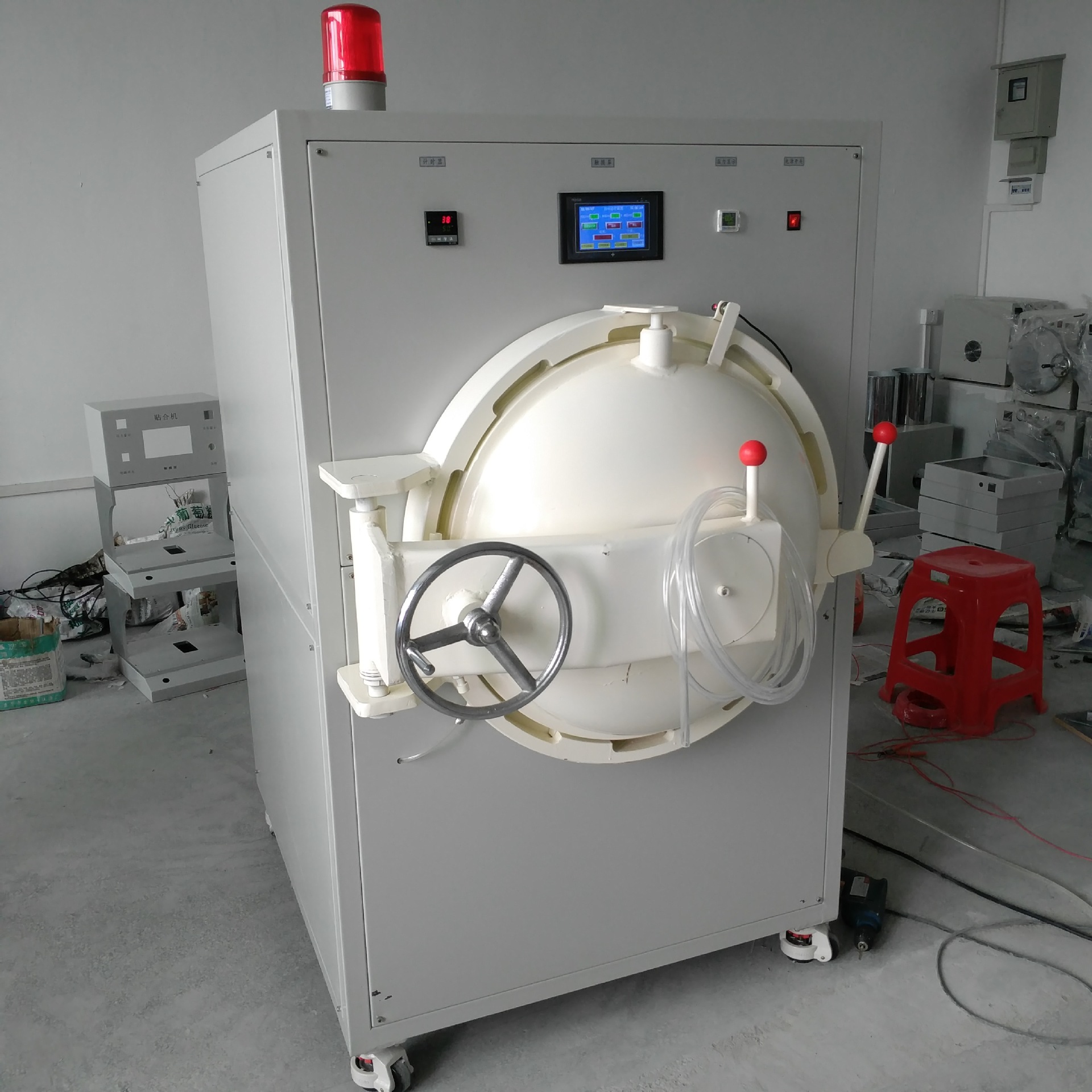 全自动高压脱泡机 主要针对于led,手机,电脑等屏幕的高压除泡机