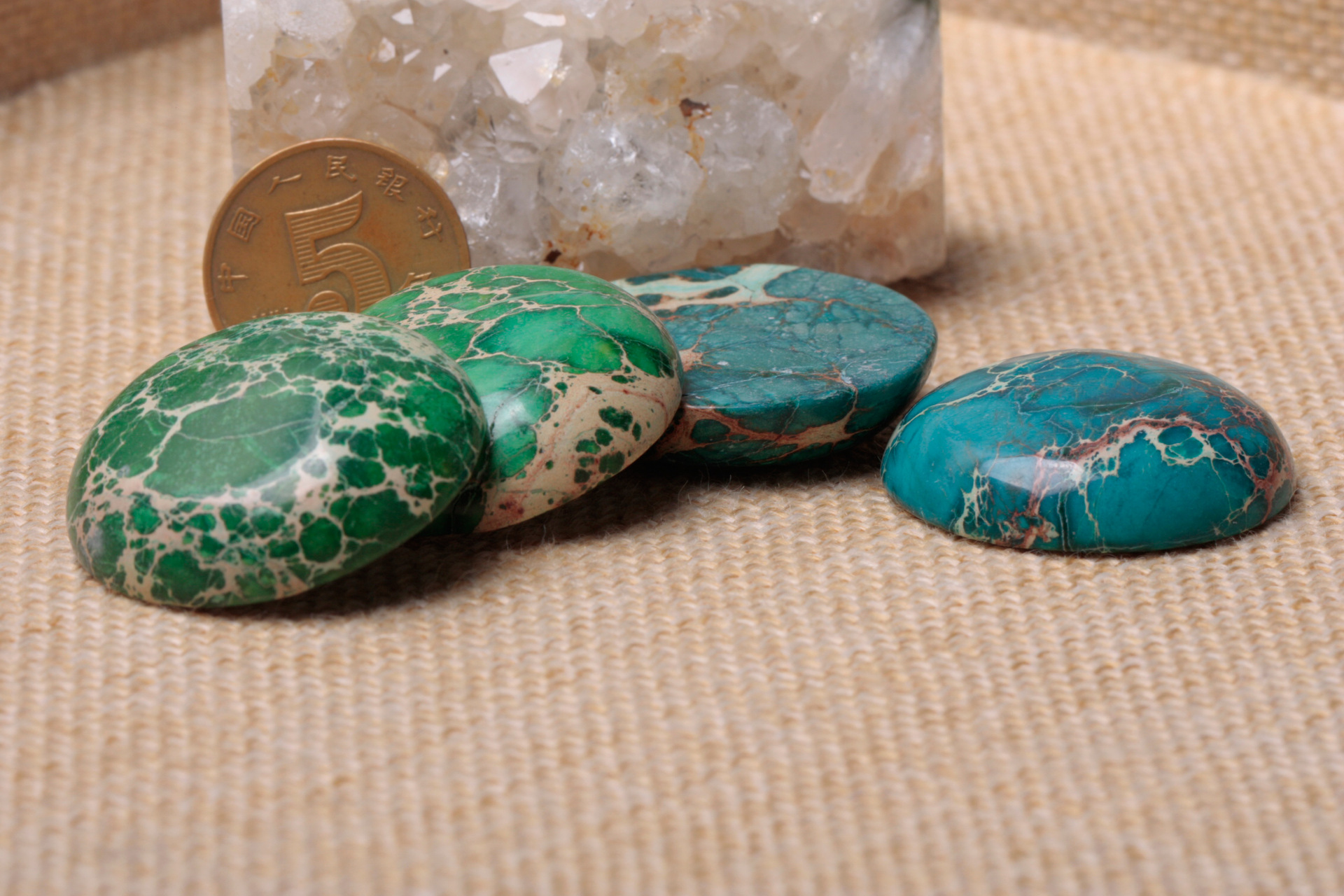 川东合成松石绿松石椭圆马眼戒面厂家直销