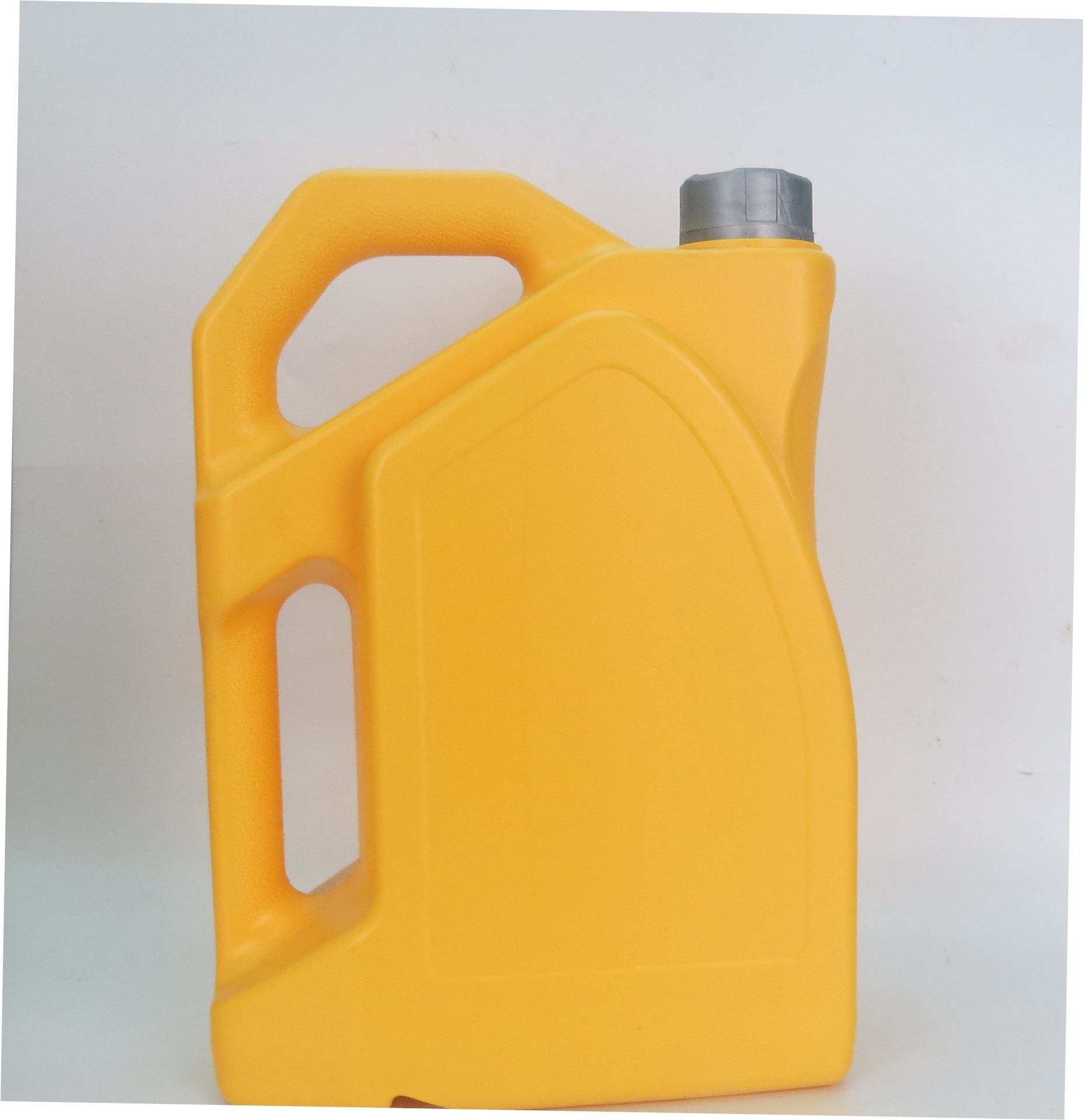 产品型号:m-7 产品名称:机油瓶 滑润油瓶 容量:4000ml 口径:43mm 材质