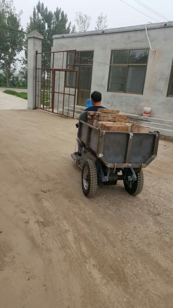 厂家直销工地运输车建筑砂石专用三轮车电动/柴油工程自卸车