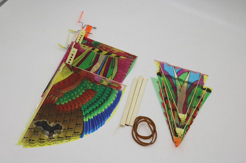 卡通热卖翅膀小飞鸟翅膀风筝 儿童组装玩具风筝地摊热卖厂家批发