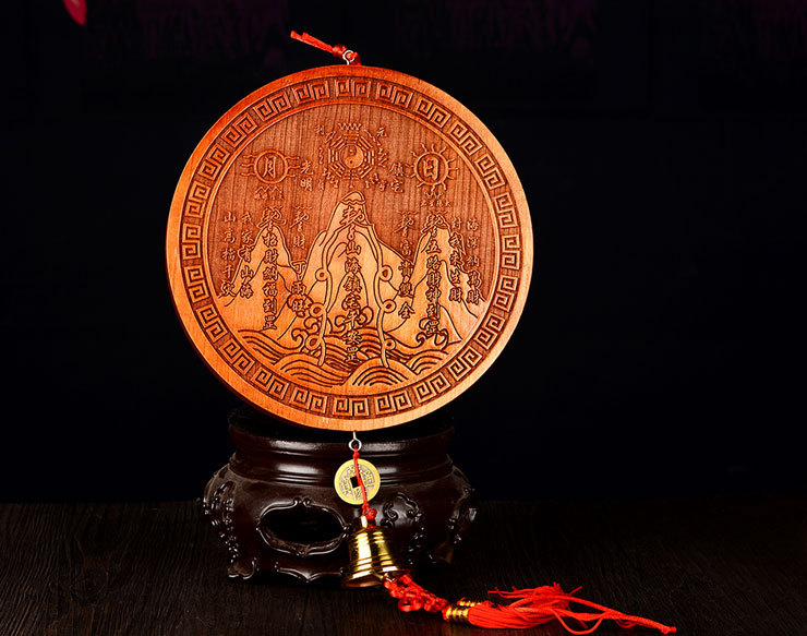桃木雕山海镇摆件八卦镜挂件家居装饰品礼品