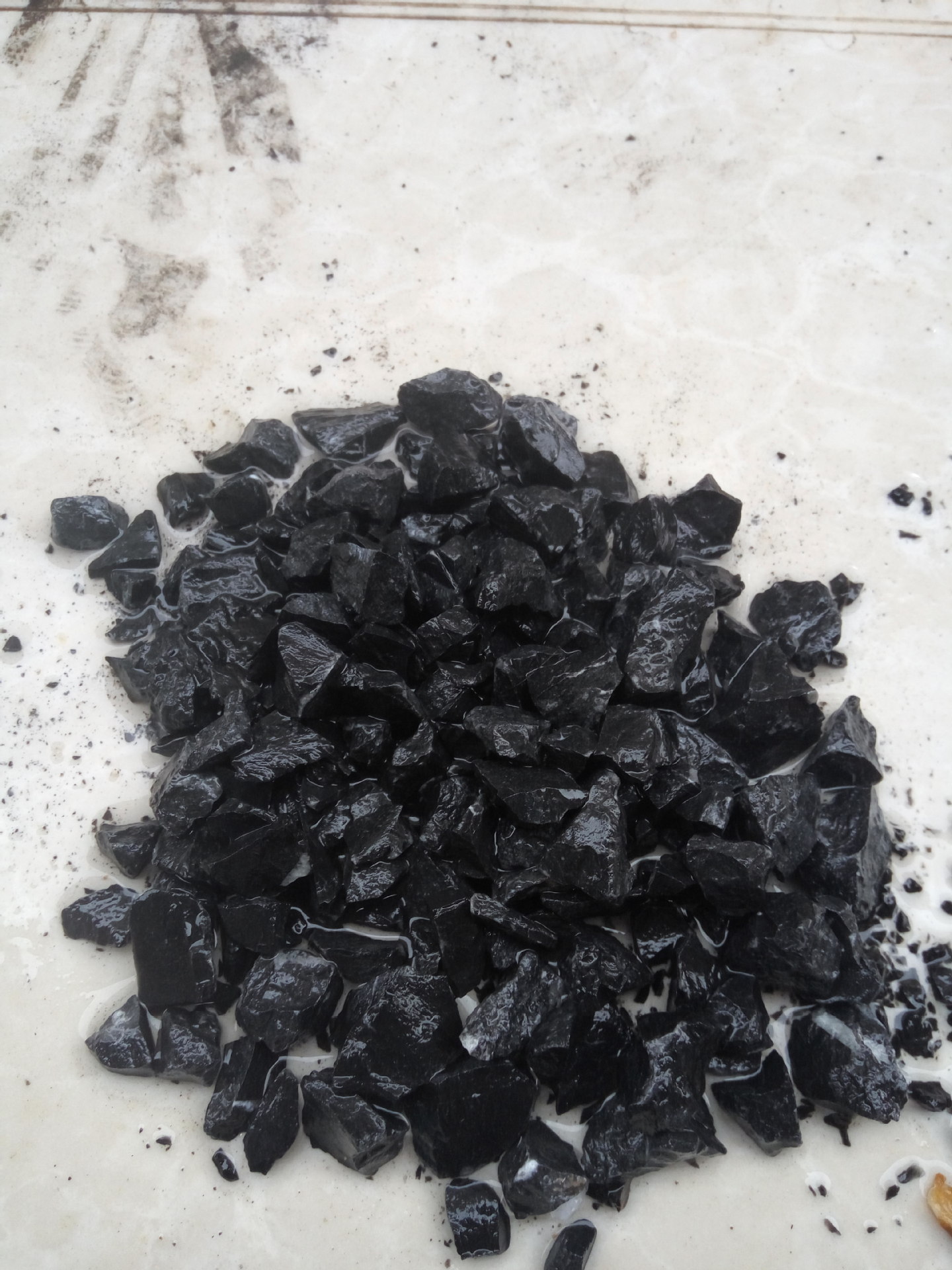 厂家加工定做黑色砂子 石英砂 黑色石英砂 白色石英砂