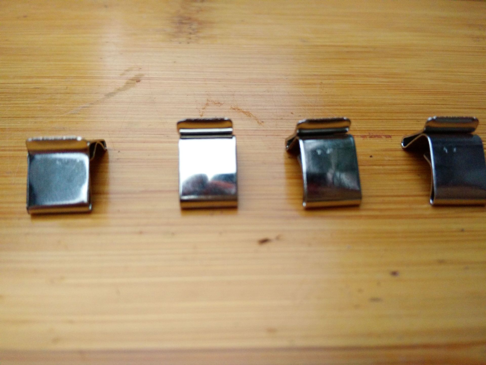 桥架配件 桥架免焊扣 桥架七字扣 桥架焊扣 桥架盖子扣 卡扣