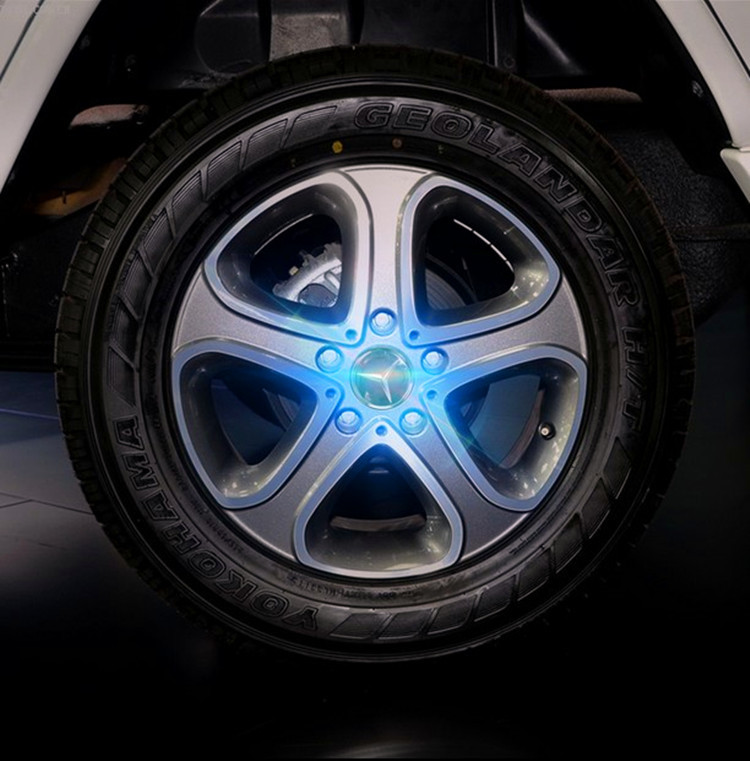 汽车轮毂灯大众宝马奥迪本田丰田奔驰led爆闪车轮改装风火轮胎灯