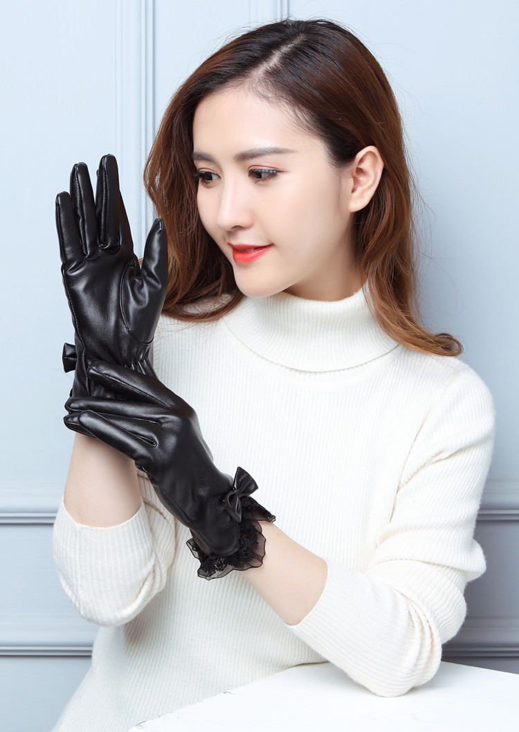 韩版时尚 女秋冬触屏蕾丝仿皮保暖手套 加绒防风pu骑车触屏手套
