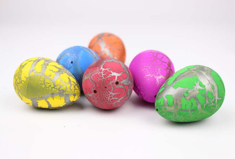 大号白彩色裂纹恐龙蛋膨胀玩具复活孵化蛋儿童益智泡水地摊热卖