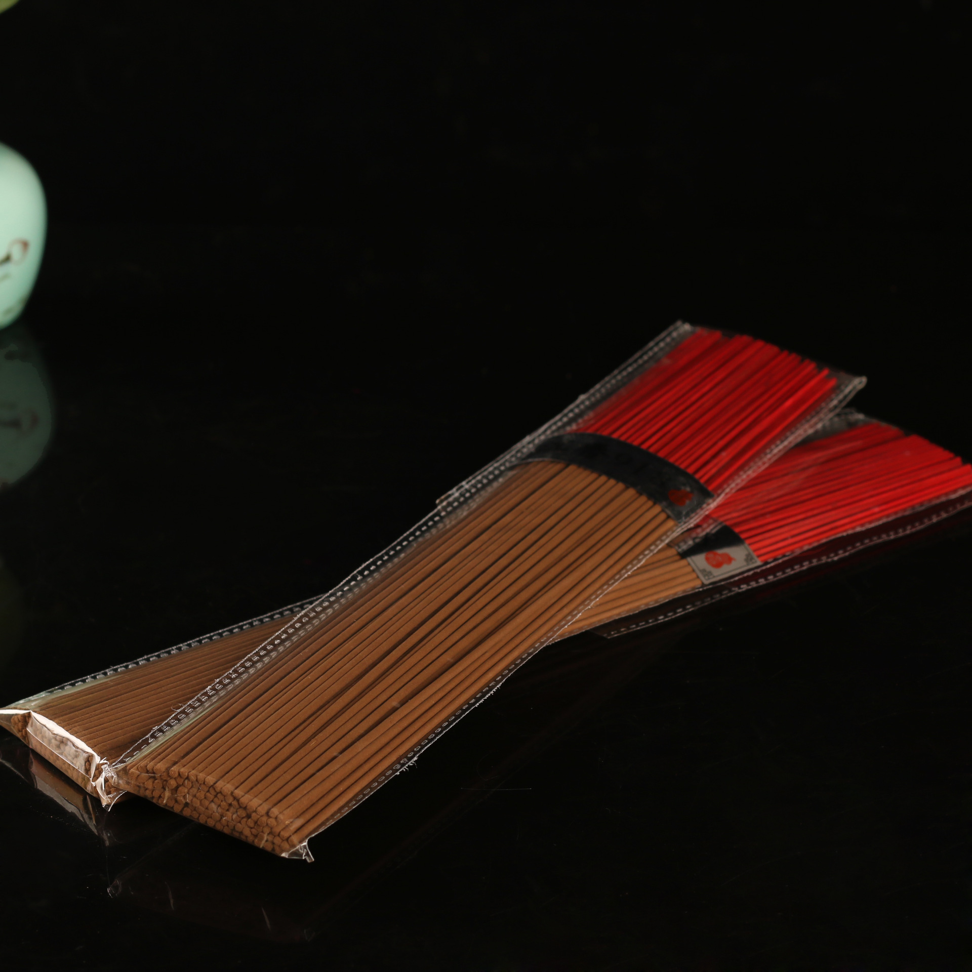 品名:印尼马拉ok系列--918沉香棒香 材料:主材沉香粉      在佛教中