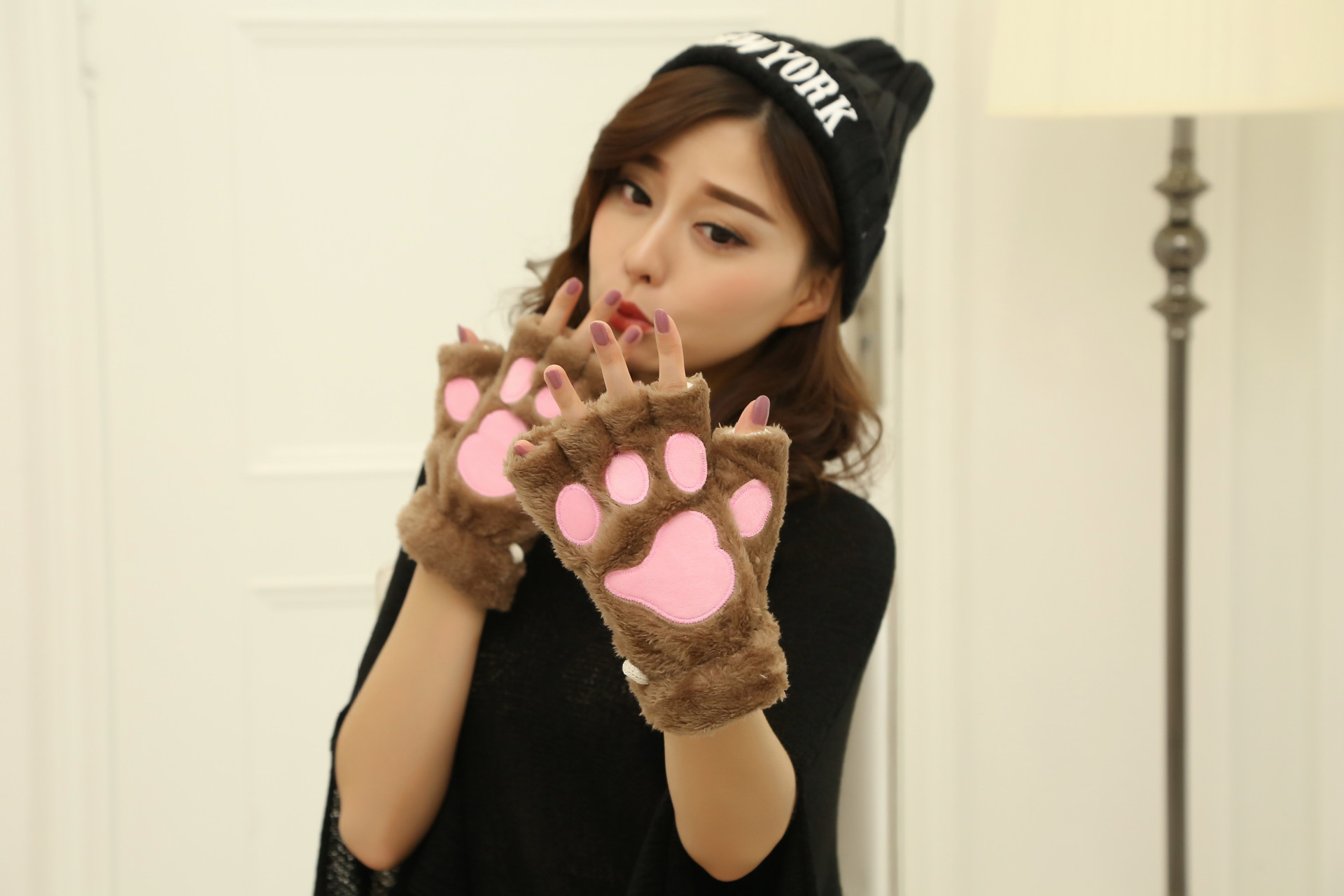 猫爪手套 冬季可爱卡通猫咪女生露指手套 加厚绒毛熊掌半指手套