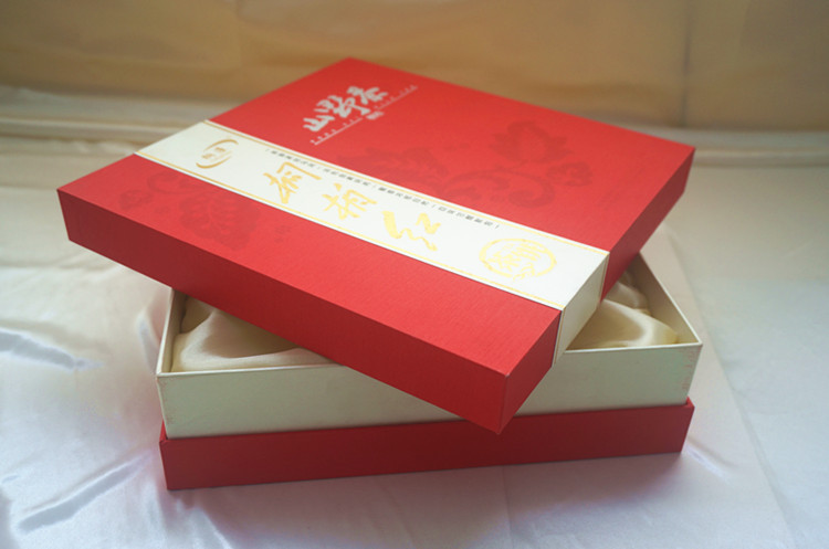 茶叶烫金丝印uv包装礼盒 天地盖绸布内托彩盒 厂家定做