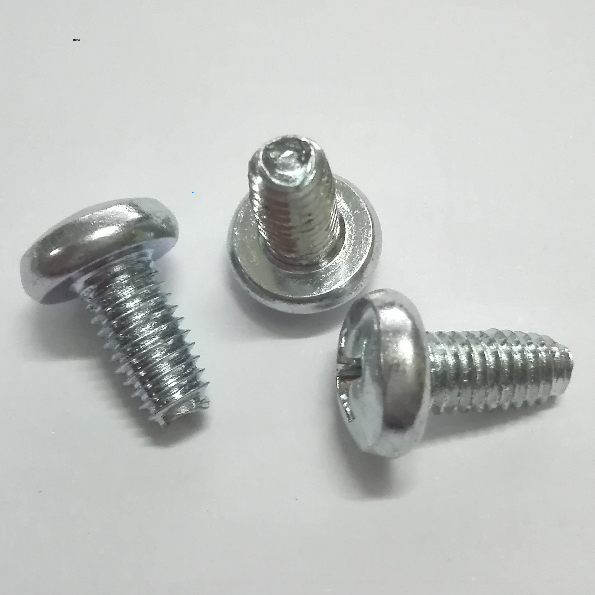 生产销售gb6560盘头自攻锁紧螺钉三角牙电子铁板自锁螺丝