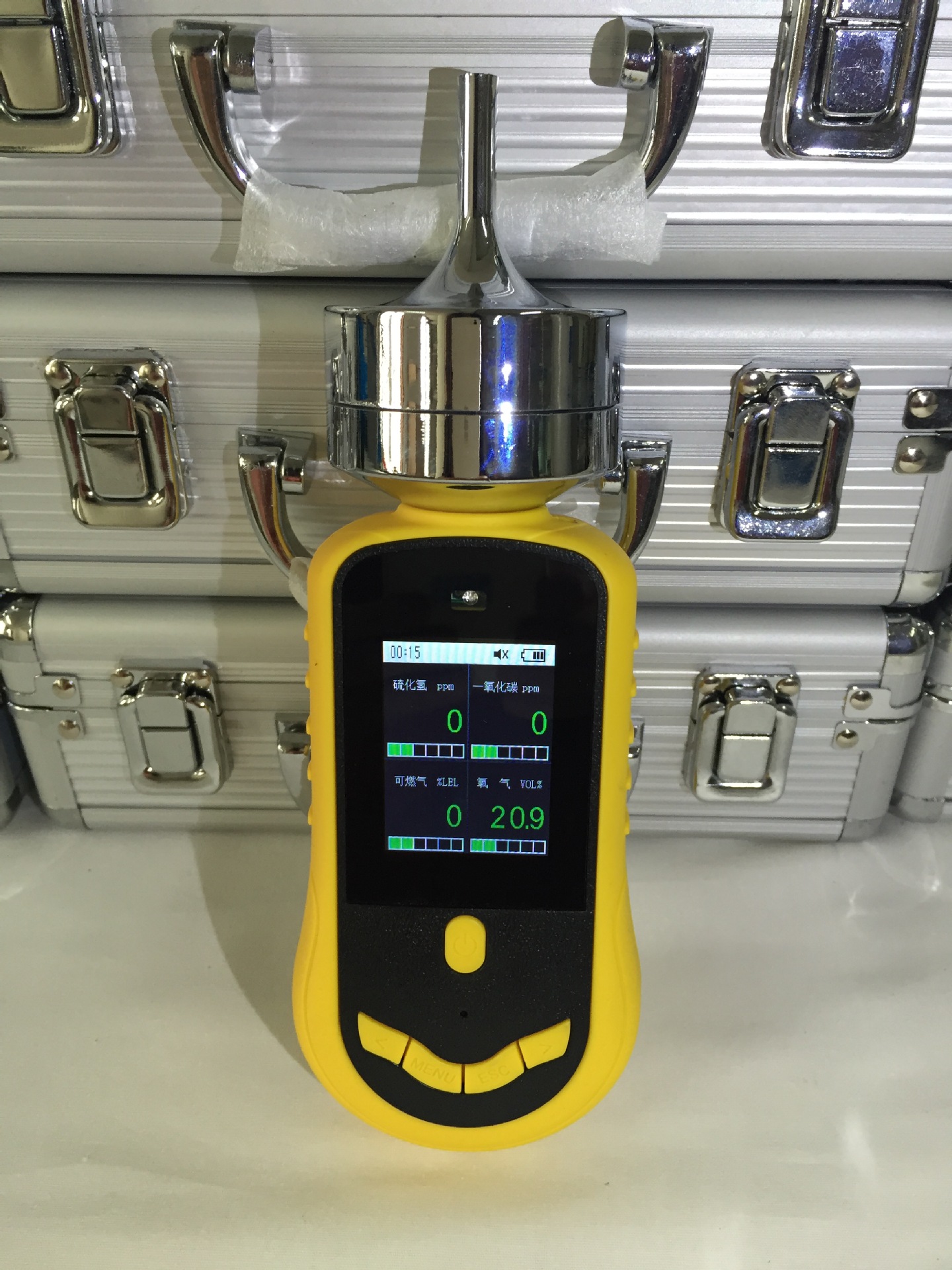 彩屏泵吸式四合一气体检测仪