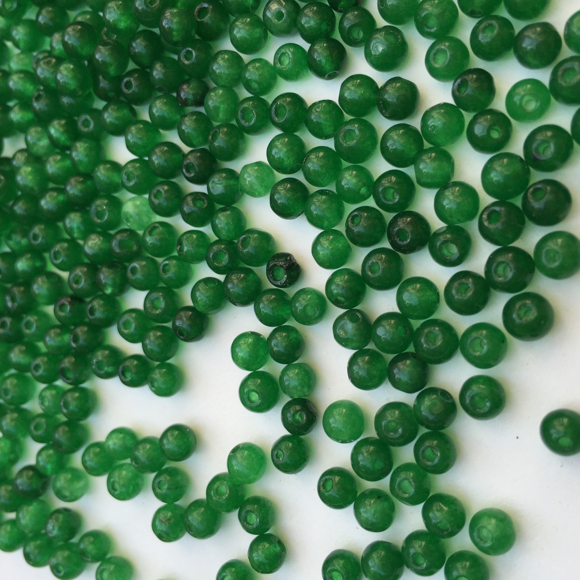 天然石英岩染色饰品配件4mm圆珠diy玉石散珠子线绳配珠厂家批发