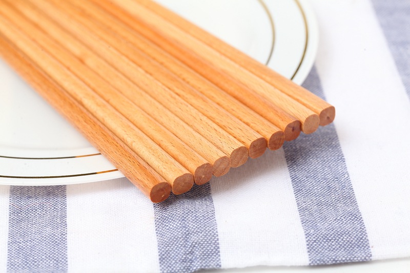 厂家直销 24cm榉木家用筷子 环保无蜡酒店餐饮筷 木质筷子