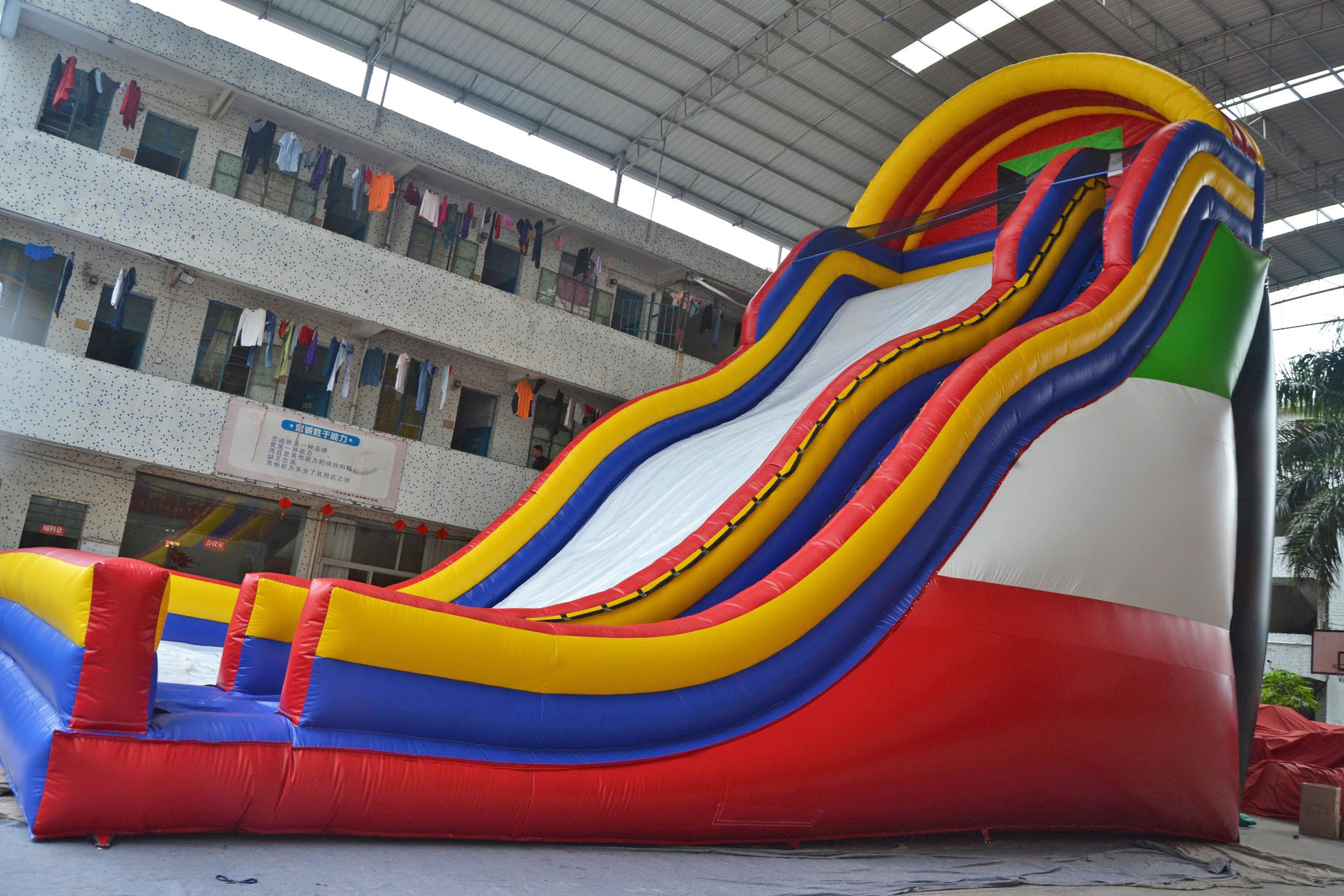 大型户外单滑道充气滑梯儿童水上乐园滑梯蹦蹦床定做