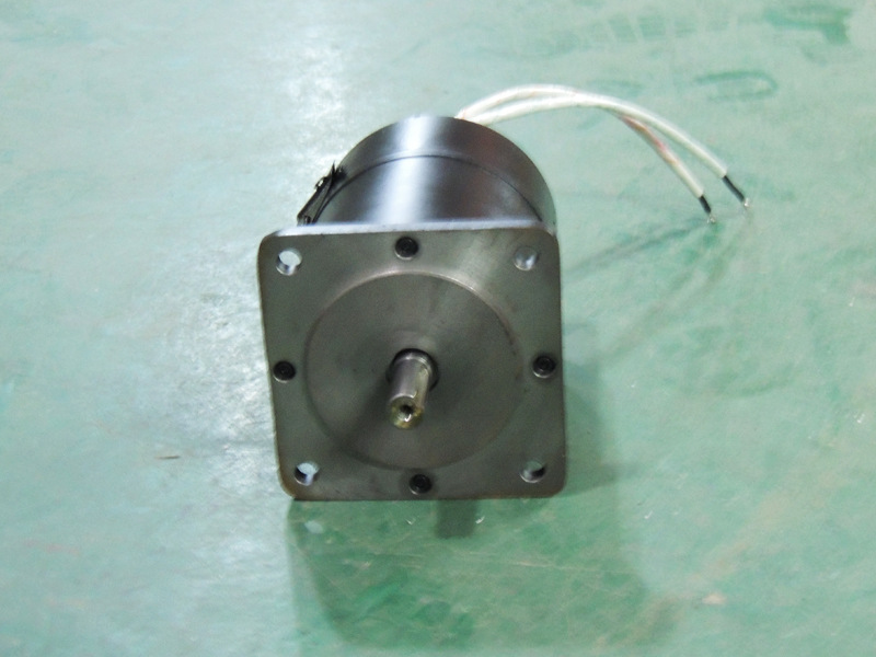 庆铃扫地车_电动扫地车_扫地车电机