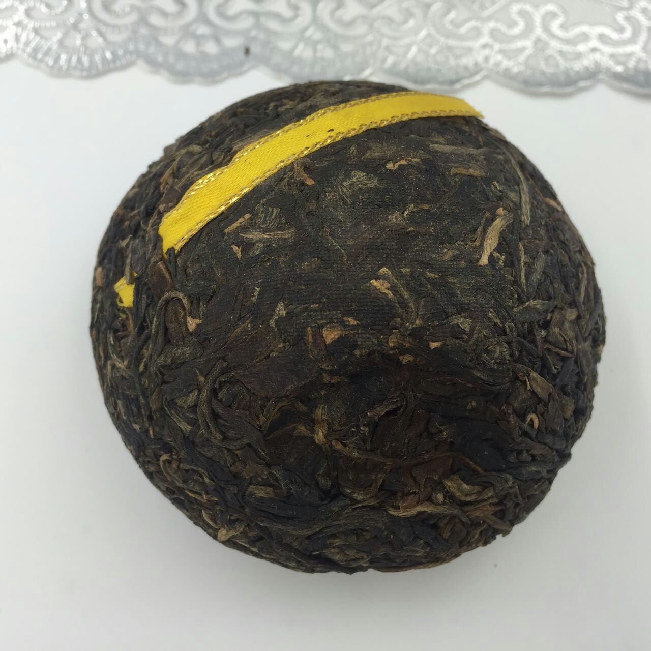 壹号茶叶行云南普洱茶2006年下关黄条金丝沱茶生茶