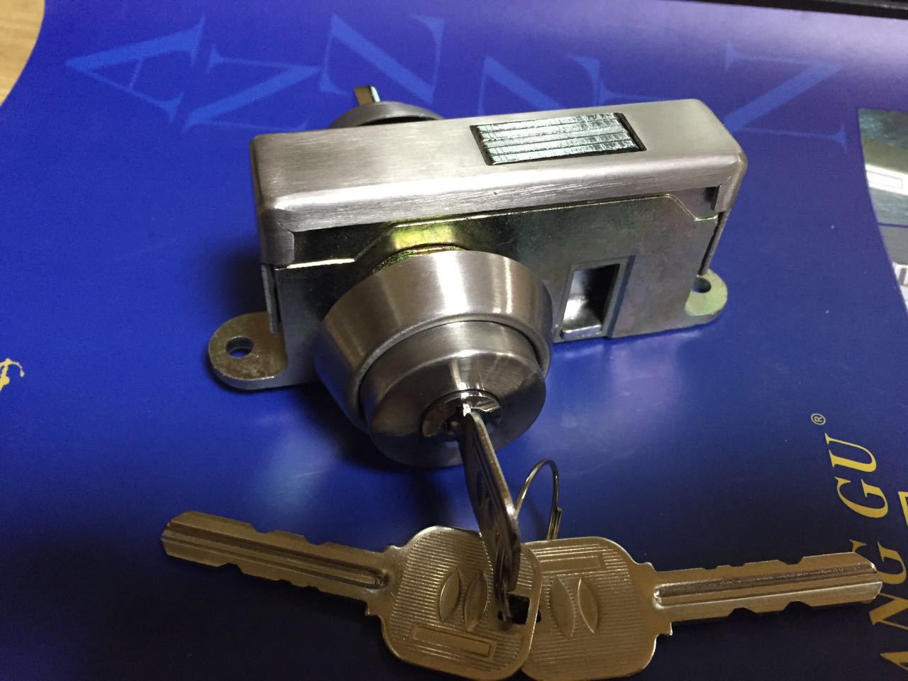 厂价直销cd031-1肯德基门锁 包框门地锁 包框门平头锁