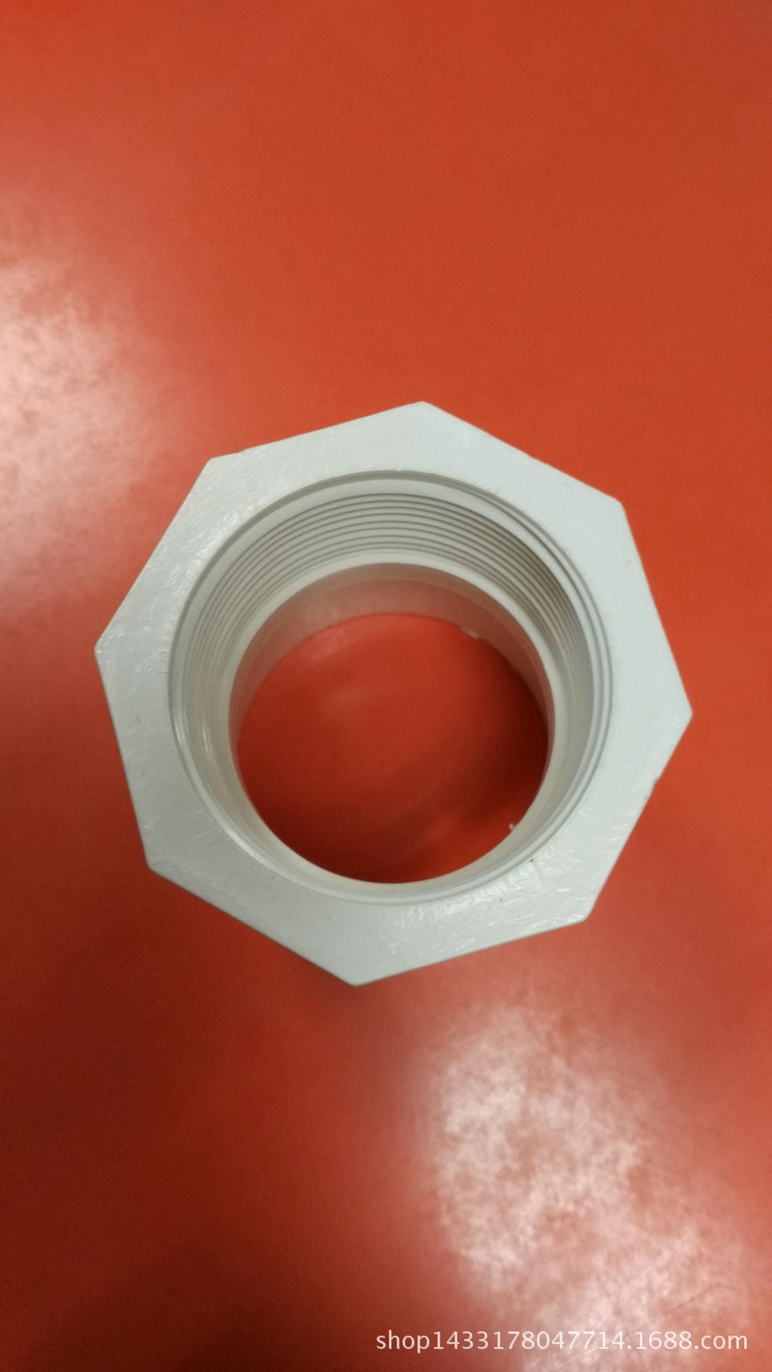 联塑-内丝直接头 50×1-1/2寸至110×4寸等胶内牙牙直通