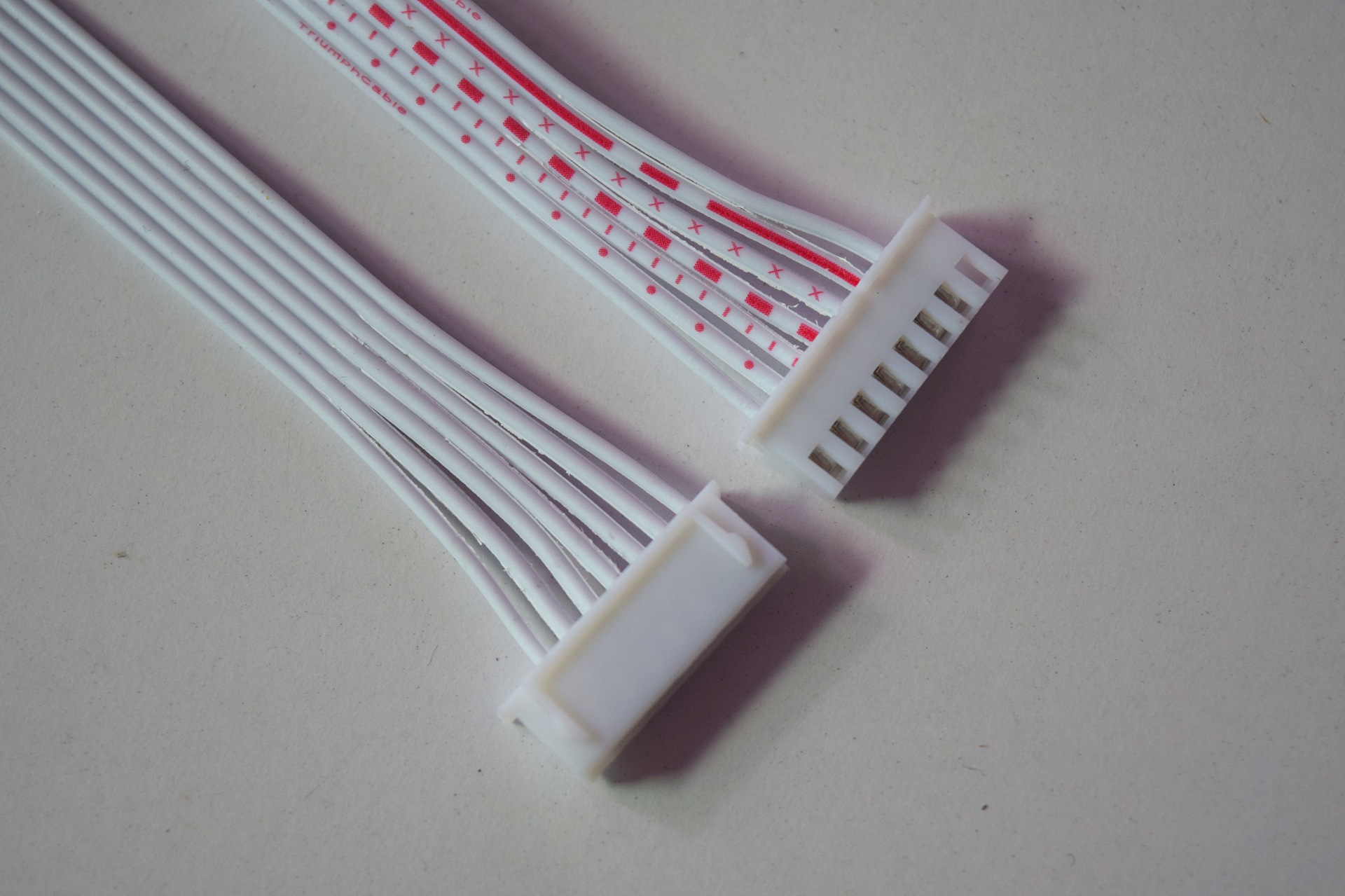 工厂集成电路ic连接器线束红白排线加工 xh2.54端子线束加工定制