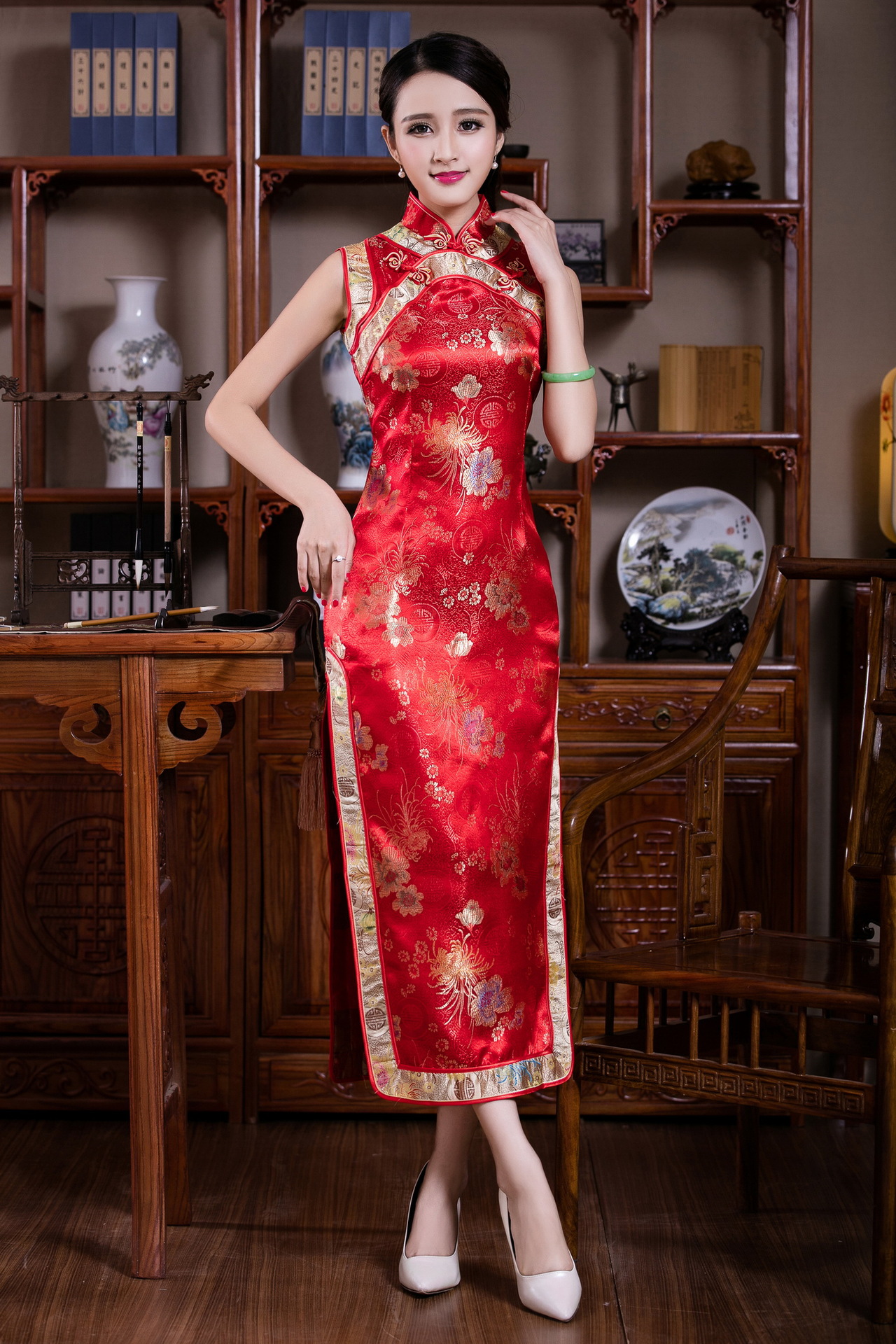 尽显尊贵 show times luxurious 旗袍,中国女性的传统服装,被誉为中国