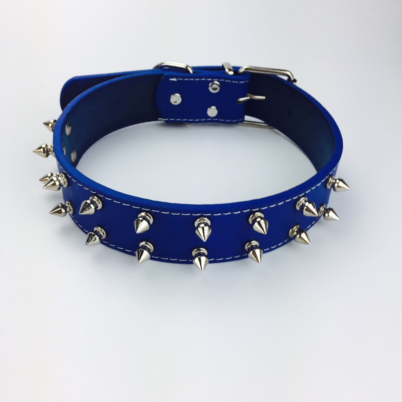 新款宠物项圈狗狗铆钉项圈防咬猫颈颈圈金毛狗颈圈中大型犬狗项圈