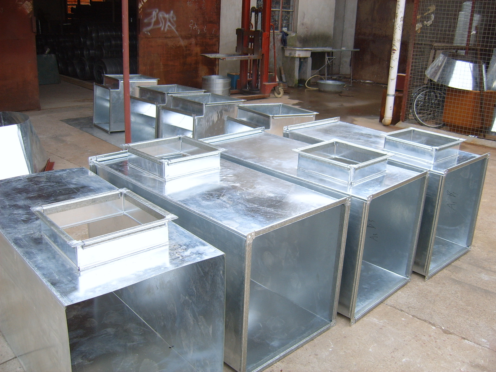 镀锌钢板法兰条风管 插接式 快速法兰 角码 德国法兰 勾码