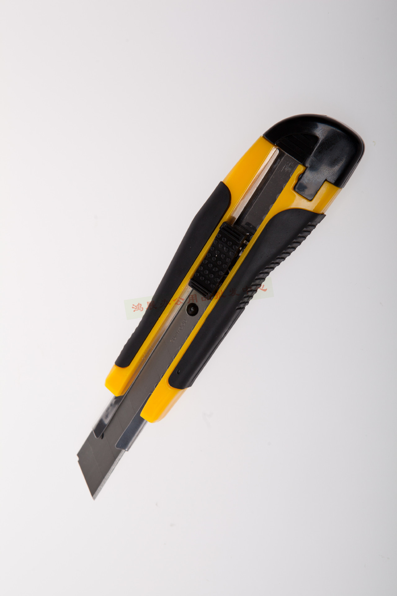 高级美工刀_专业美工刀 裁纸刀 全钢金属壁纸刀 - 阿里巴巴