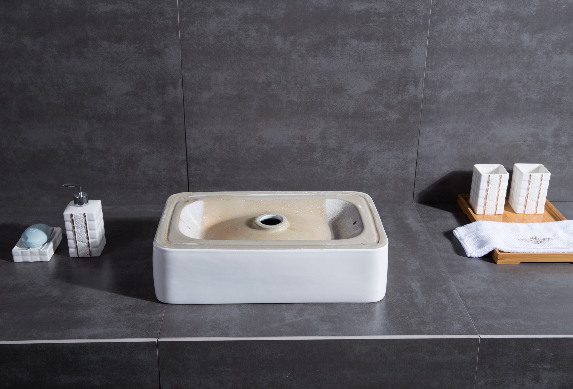 卫生间薄边长方形台上盆小号陶瓷洗手盆洗脸盆小尺寸小户型台盆