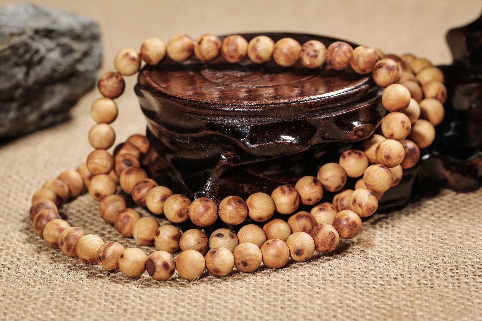 太行崖柏手串108颗 高油多榴疤崖柏念珠0.8 0.6饰品手链 厂家批发