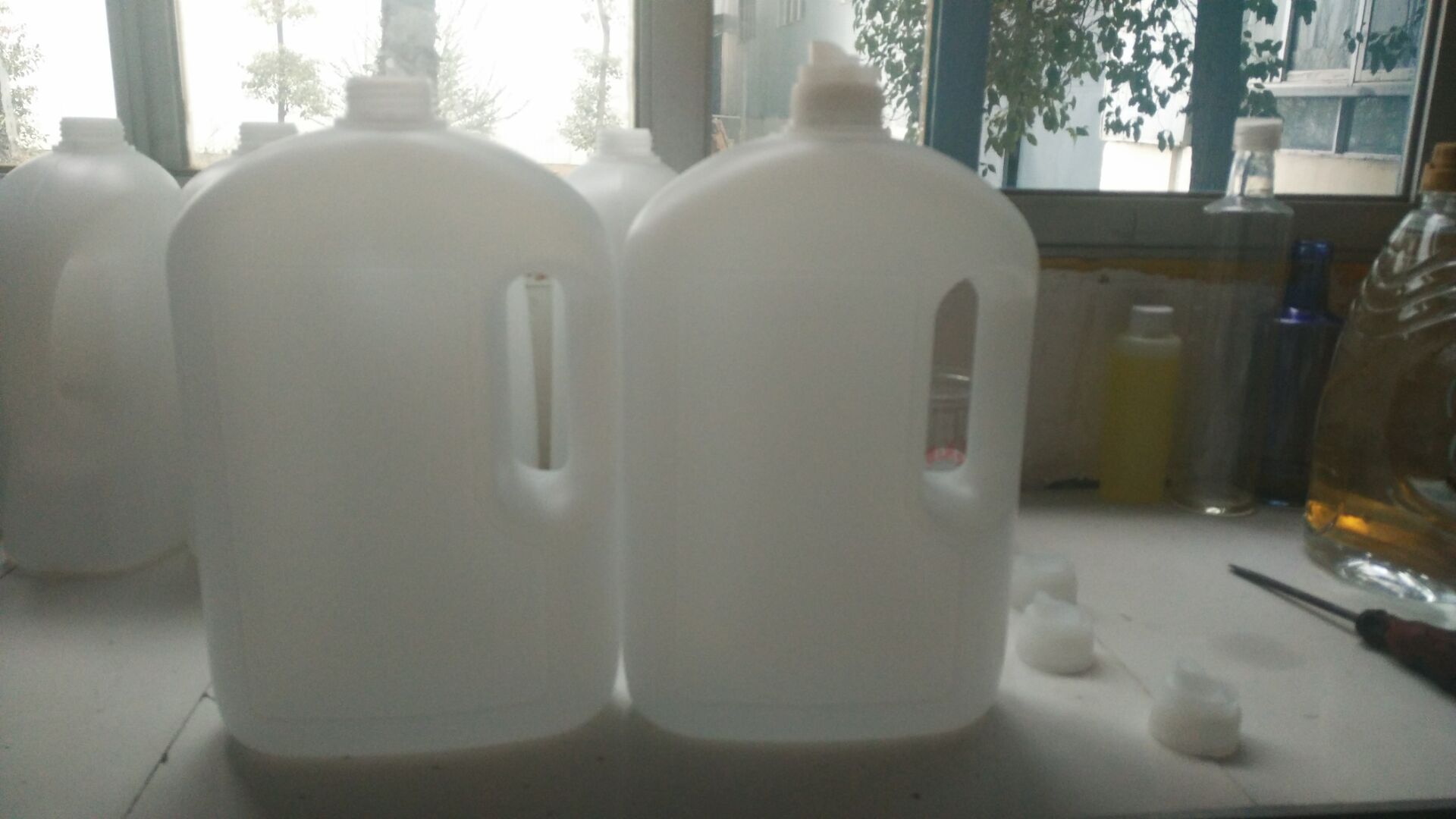 【厂家直销】塑料磨砂亚麻籽油瓶 高档山茶油磨砂瓶 乳白色瓶